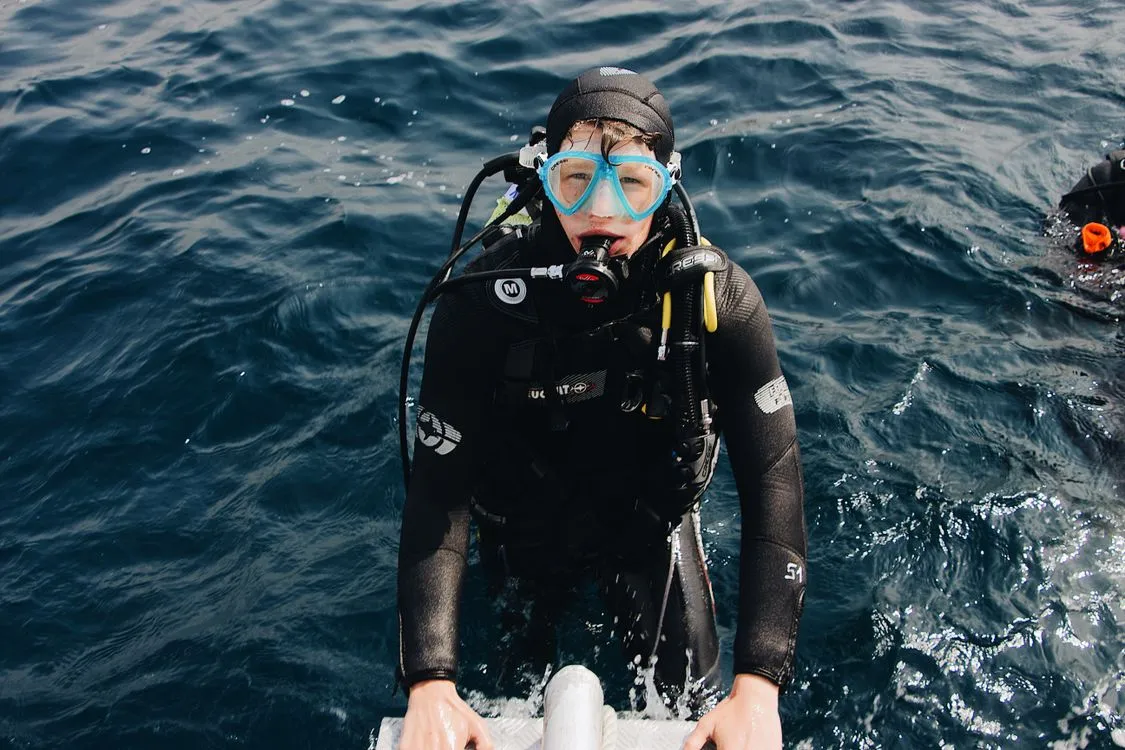 Boat dive — back on the ladder