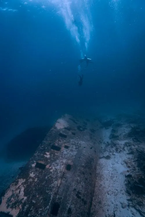Wreck dive